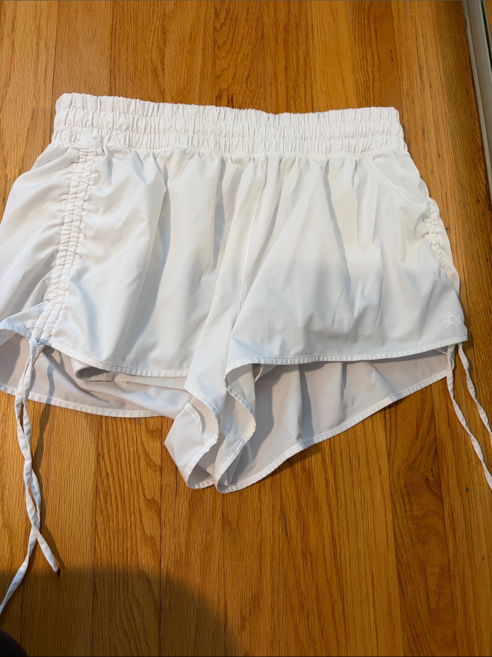 Offline by aerie shorts size L